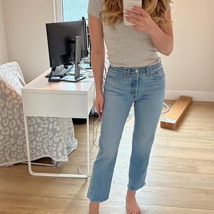 Levi’s Raw Edge Wedgie Straight Jeans